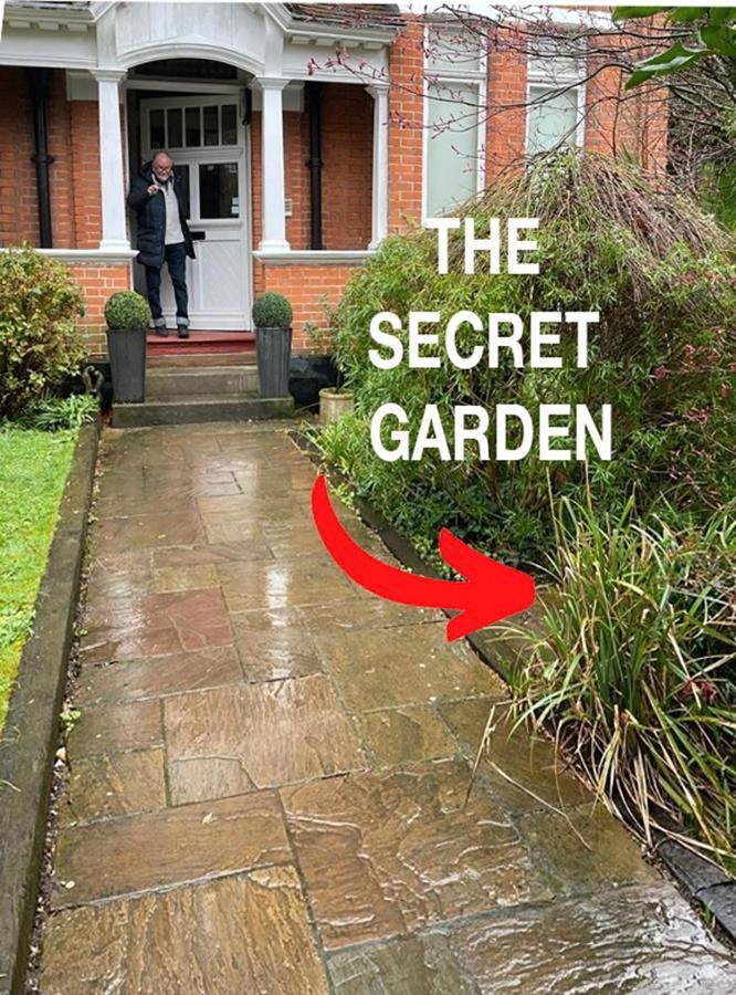 Luxury Large 1 Bed Apartment With Garden In Hampstead Min 3 Nights London Exterior foto